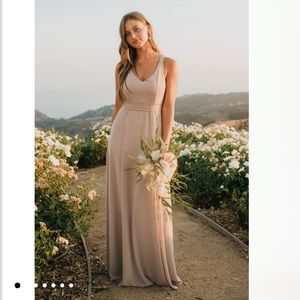 Jenn Maxi Dress ~ Soft Beige Chiffon ~ size Medium ~ new with tags